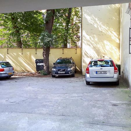Duskova Apartments Prag Exterior foto